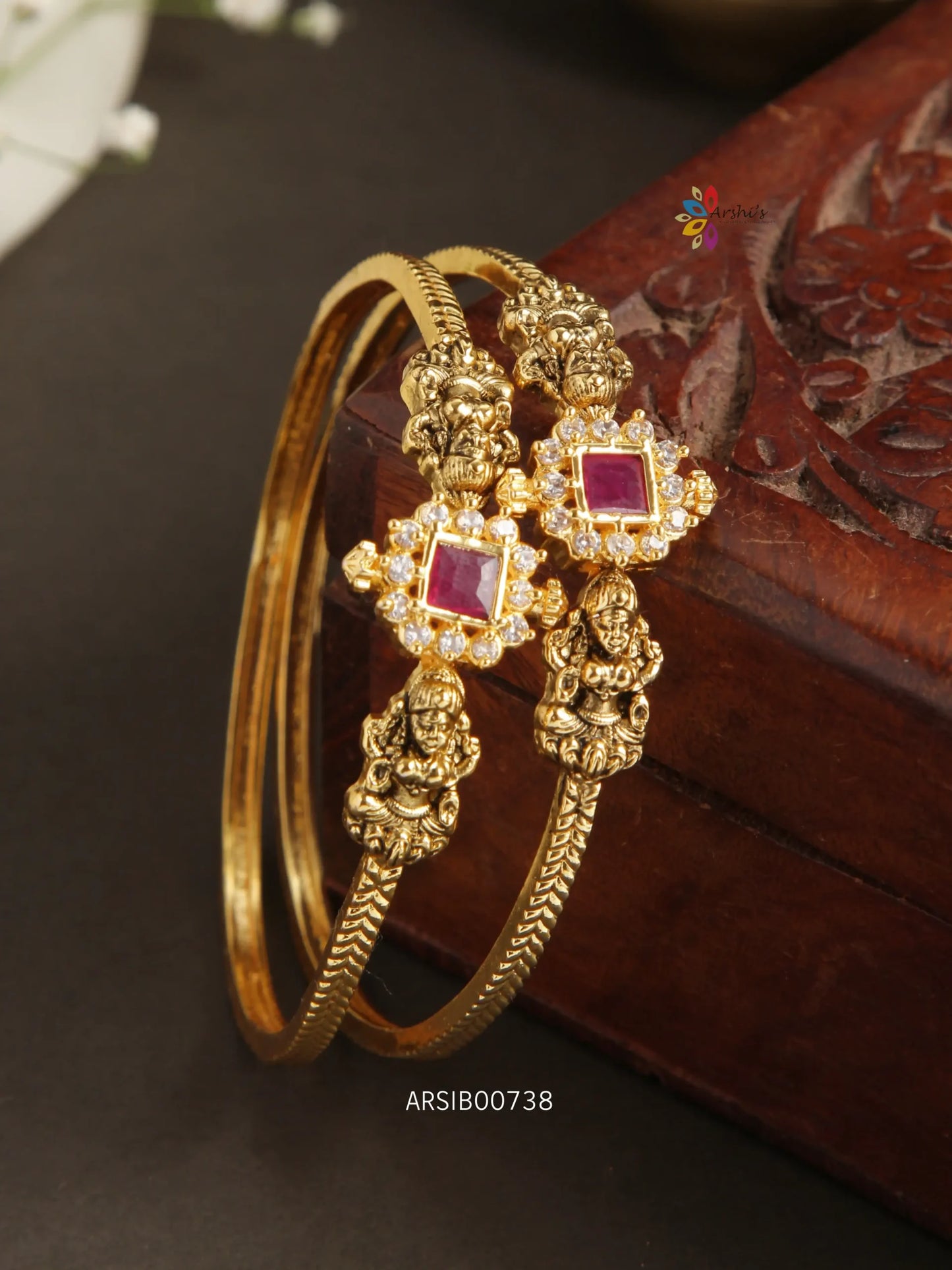 Temple Kemp Stone Kada Bangles