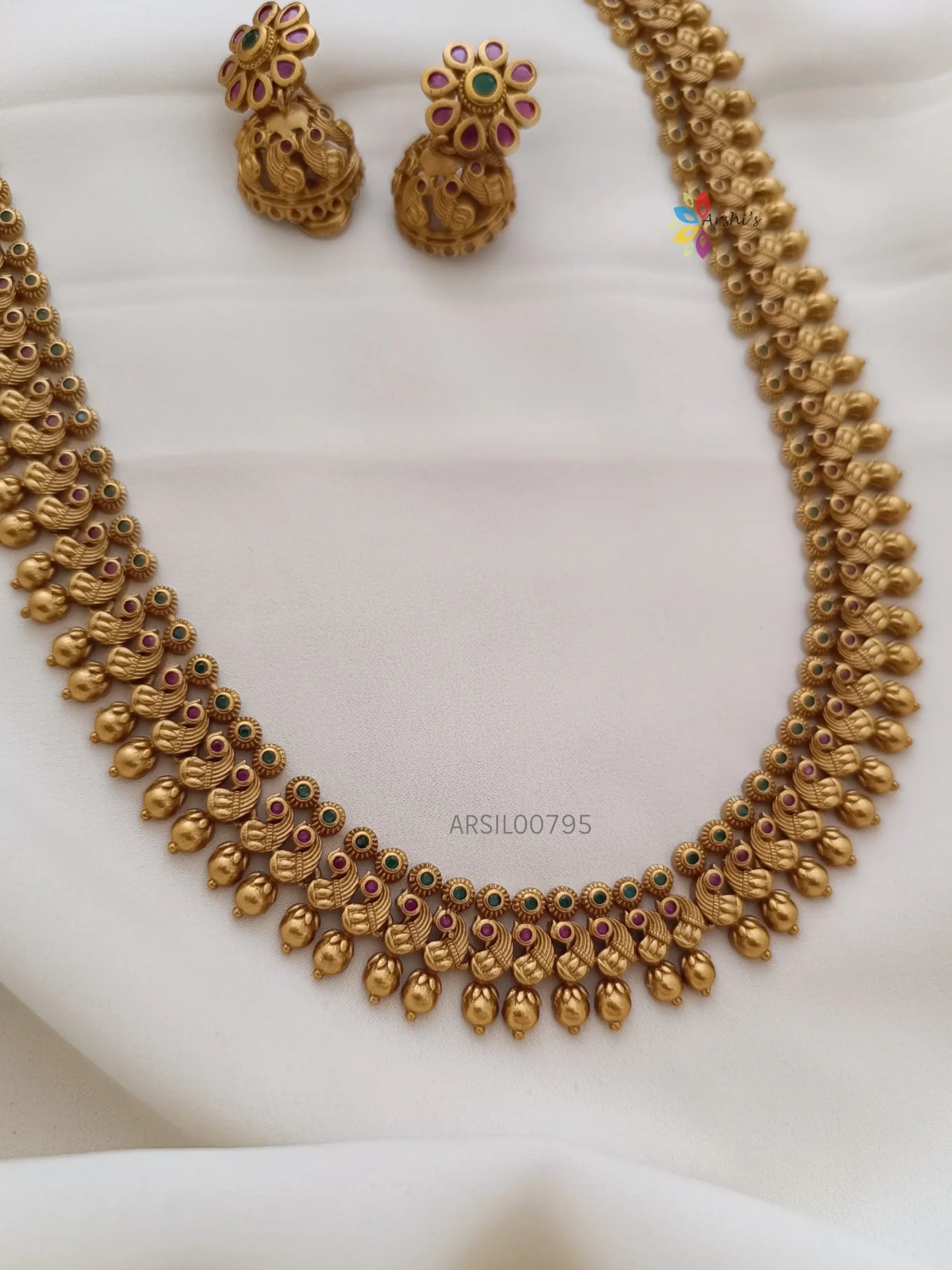 Trendy Peacock Long Haram