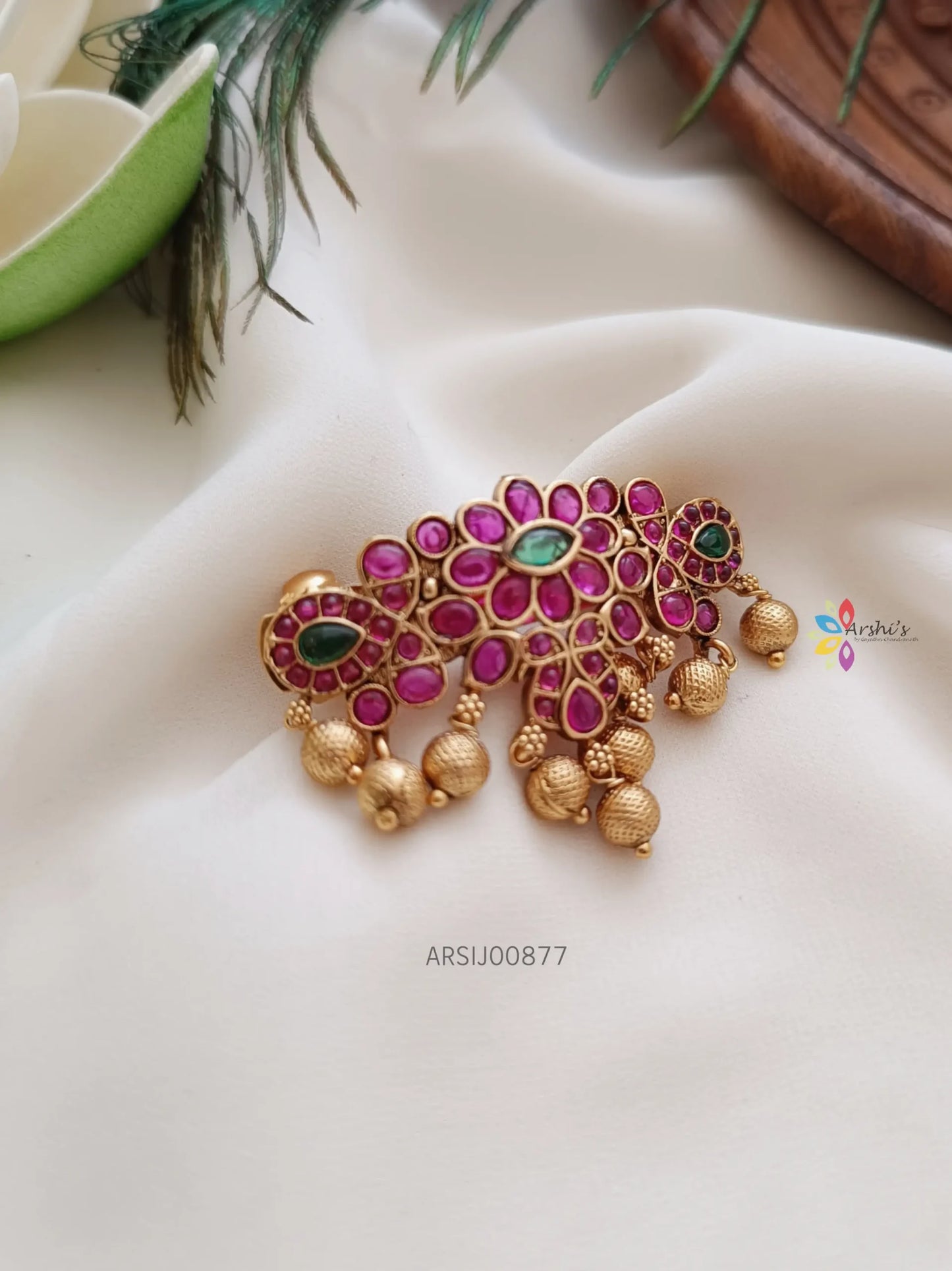 Fully Kemp Stone Gold Drop Hair Clip