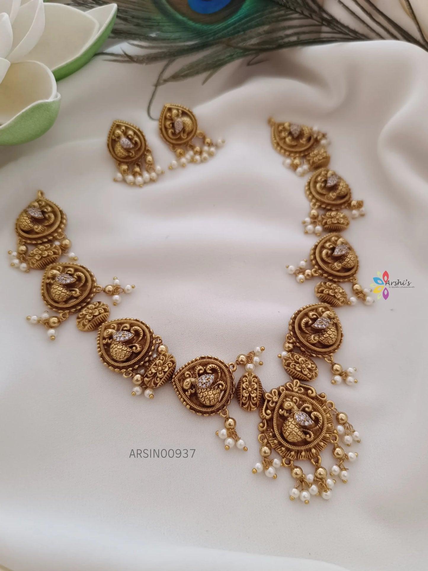 Sparkling Peacock Craft Necklace