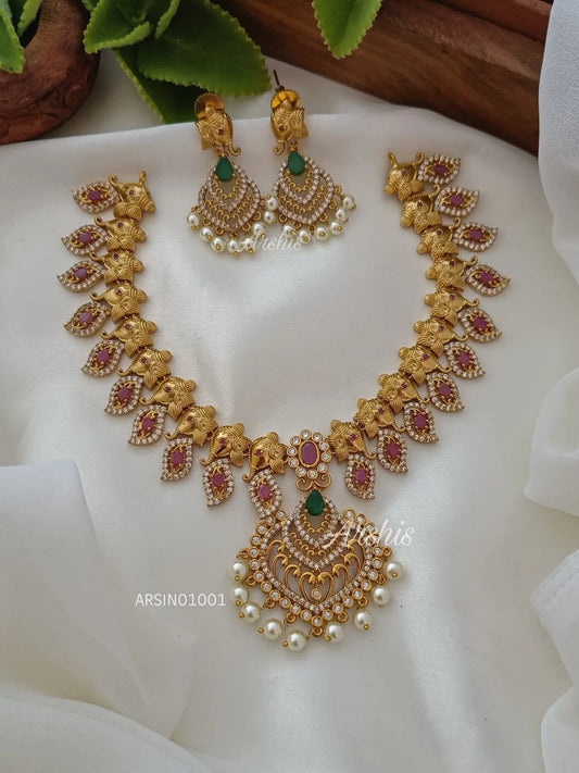 Leaf Design AD and Kemp Stone Necklace