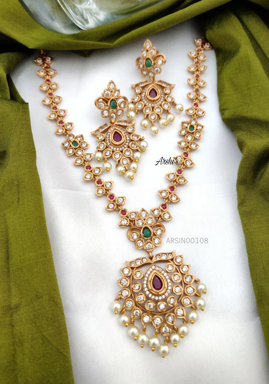 Simple Elegant Matte Necklace