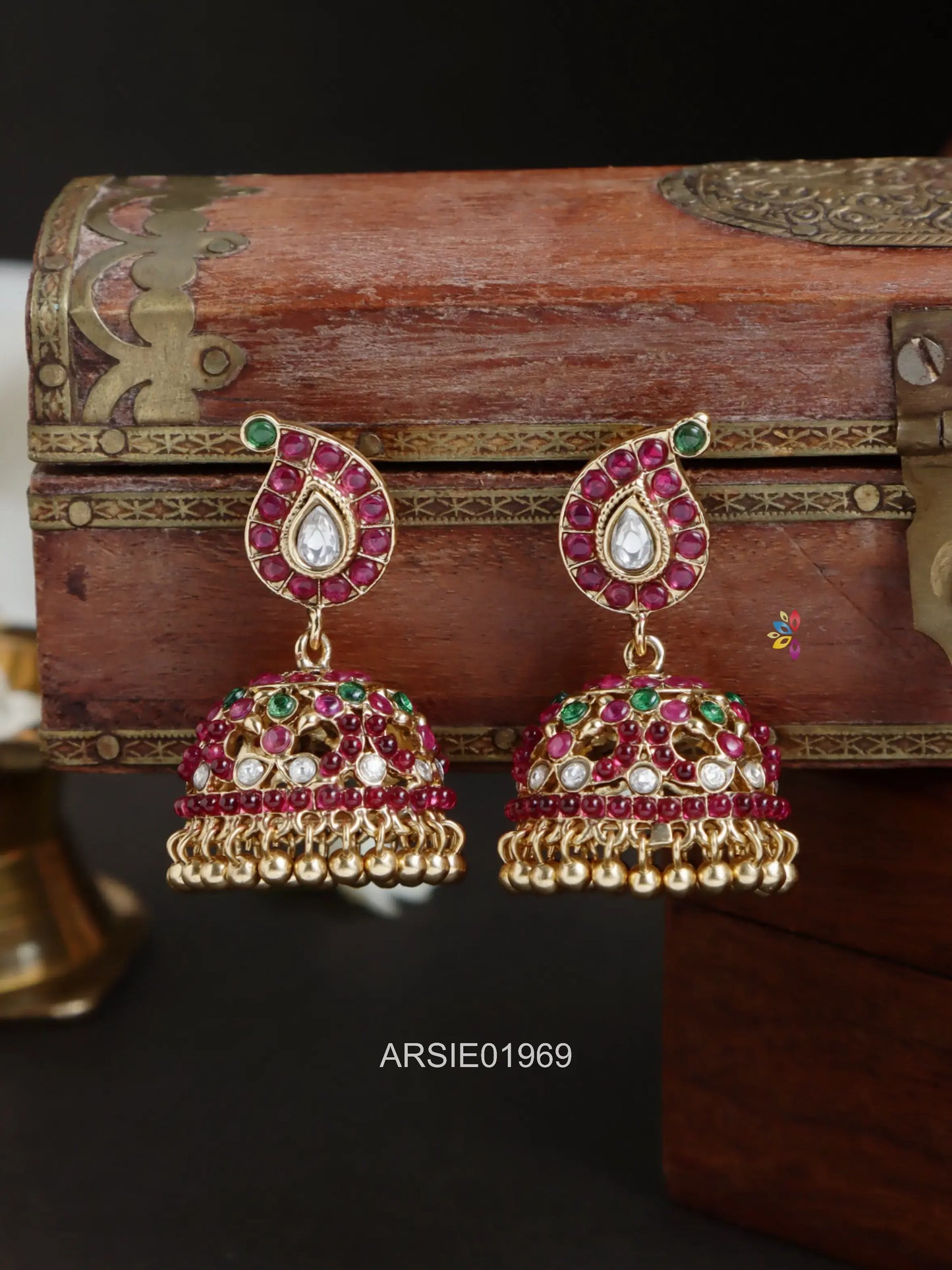 Beautiful Mango Kemp Stone Jhumka