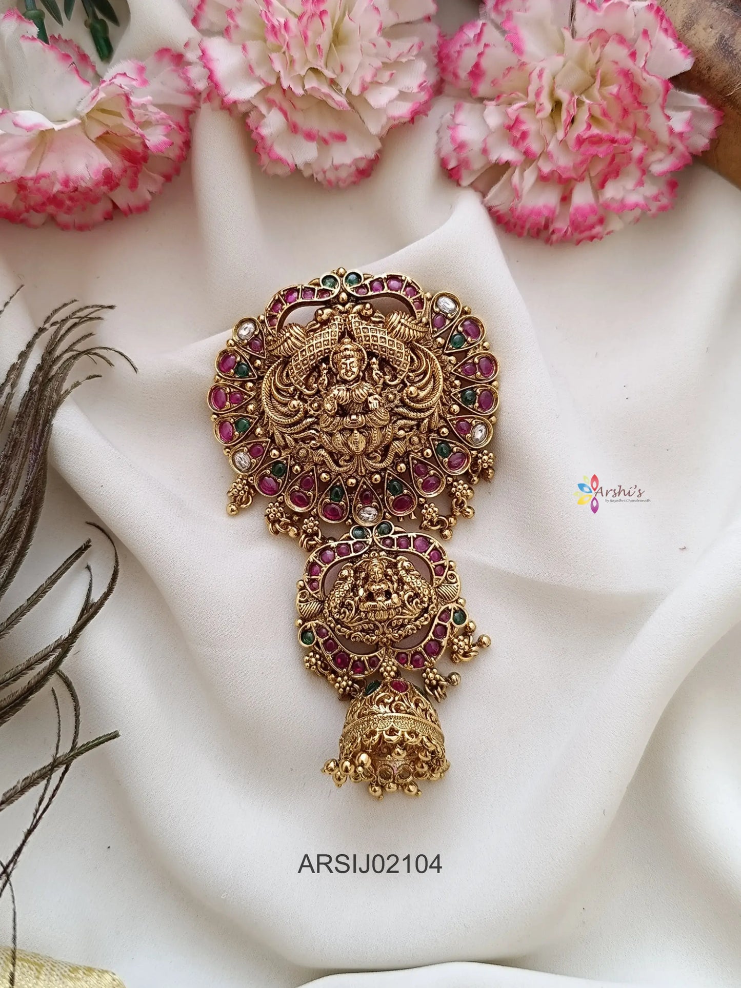 Temple with Jhumka Hair Brooch