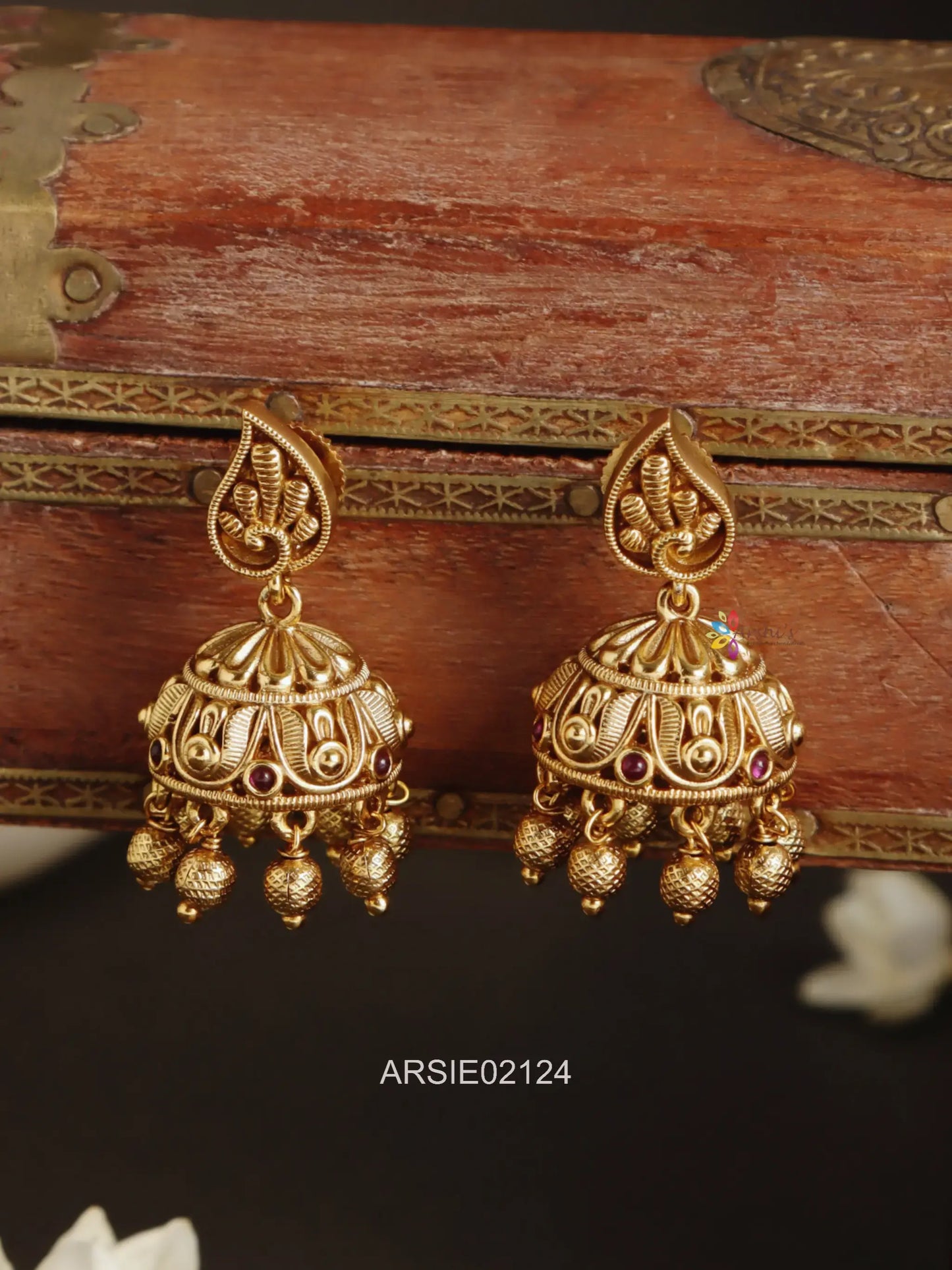 Antique Leaf Design Jhumka
