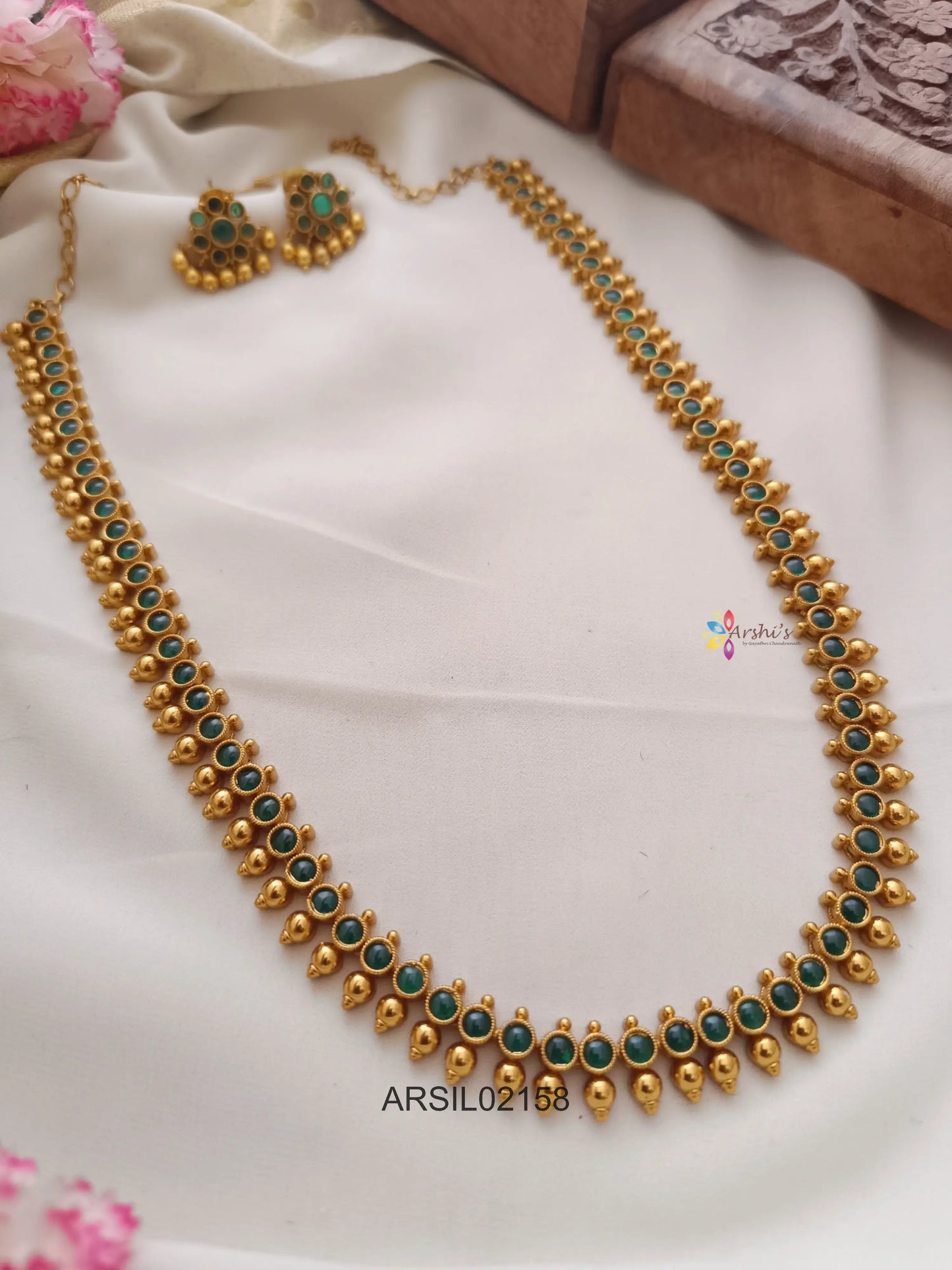 Emerald Stone Simple Long Haram