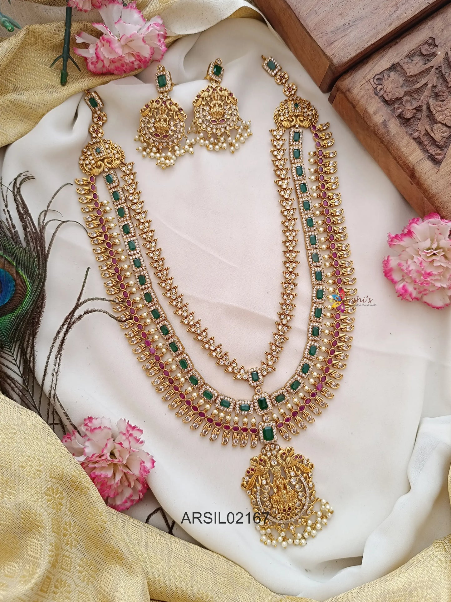 Layer Stone Long Haram