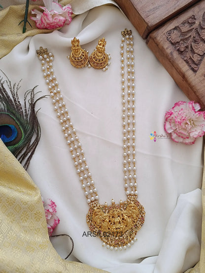 Lakshmi Pendant Three Layer Pearl Haram