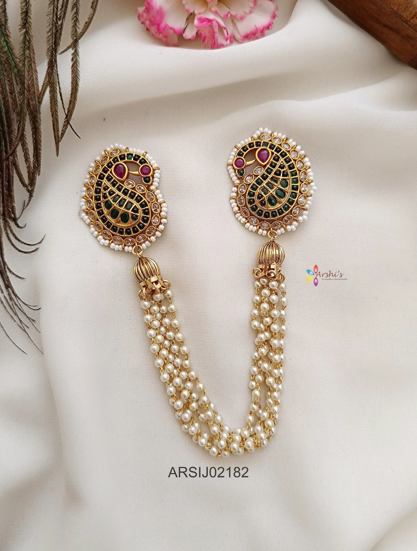 Mango Emerald and Kemp Stone Pearl Layer Hair Brooch