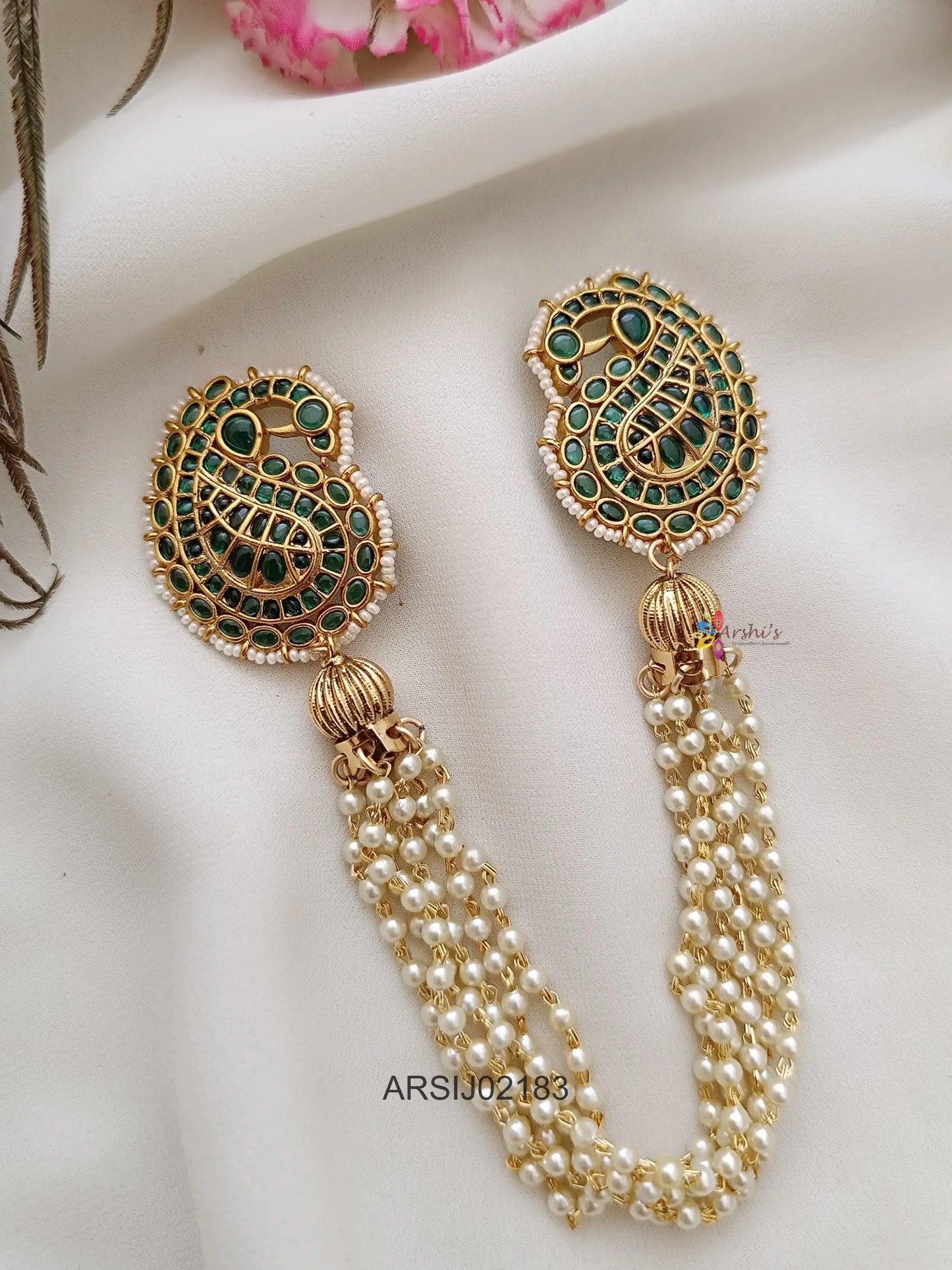 Mango Emerald Stone Pearl Layer Hair Brooch