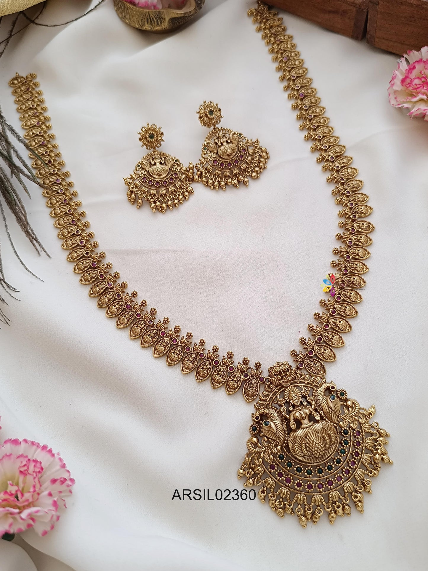 Temple Peacock Pendant Haram