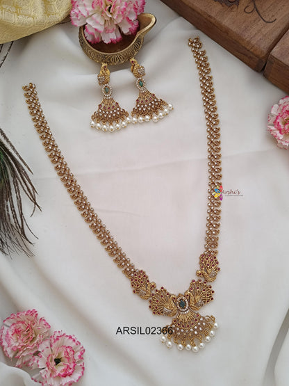 AD and Kemp Stone Peacock Pendant Haram