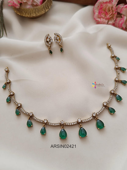 Green Tear Drops Stone Necklace