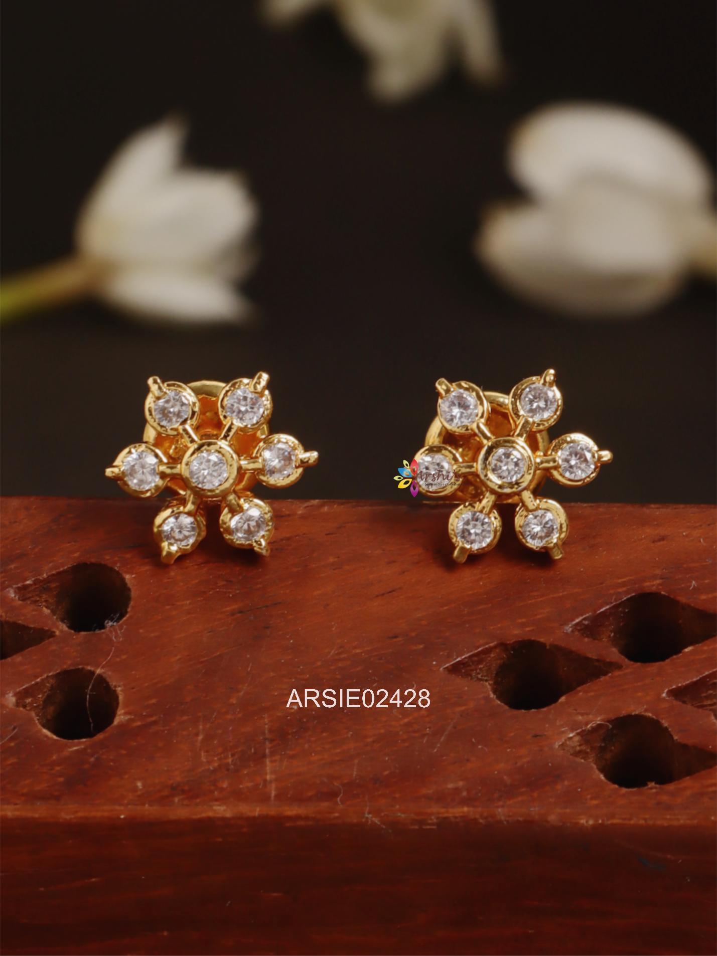 Diamond Look Like Flower Design Earstuds