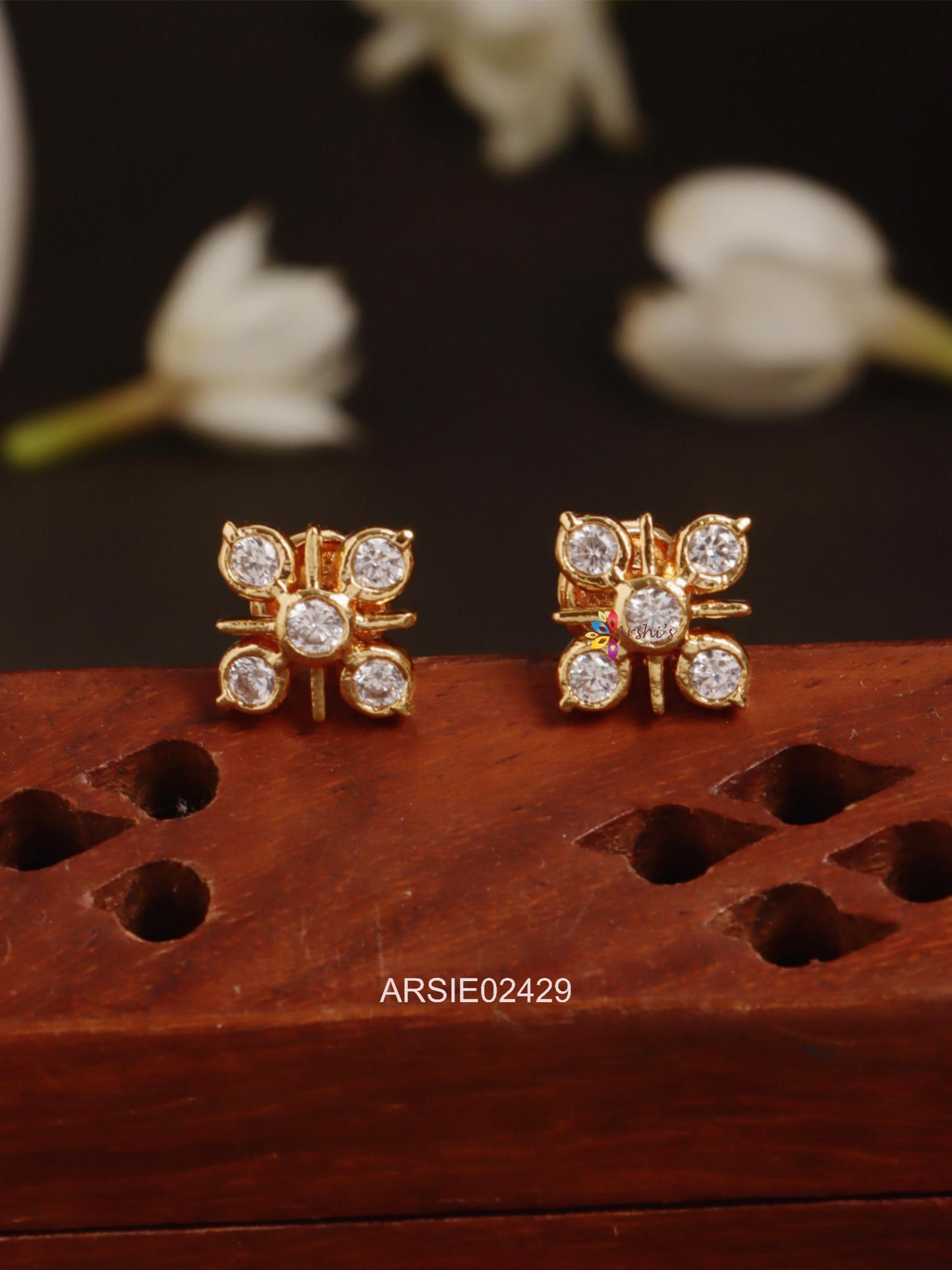 Diamond Look Like AD Stone Earstuds