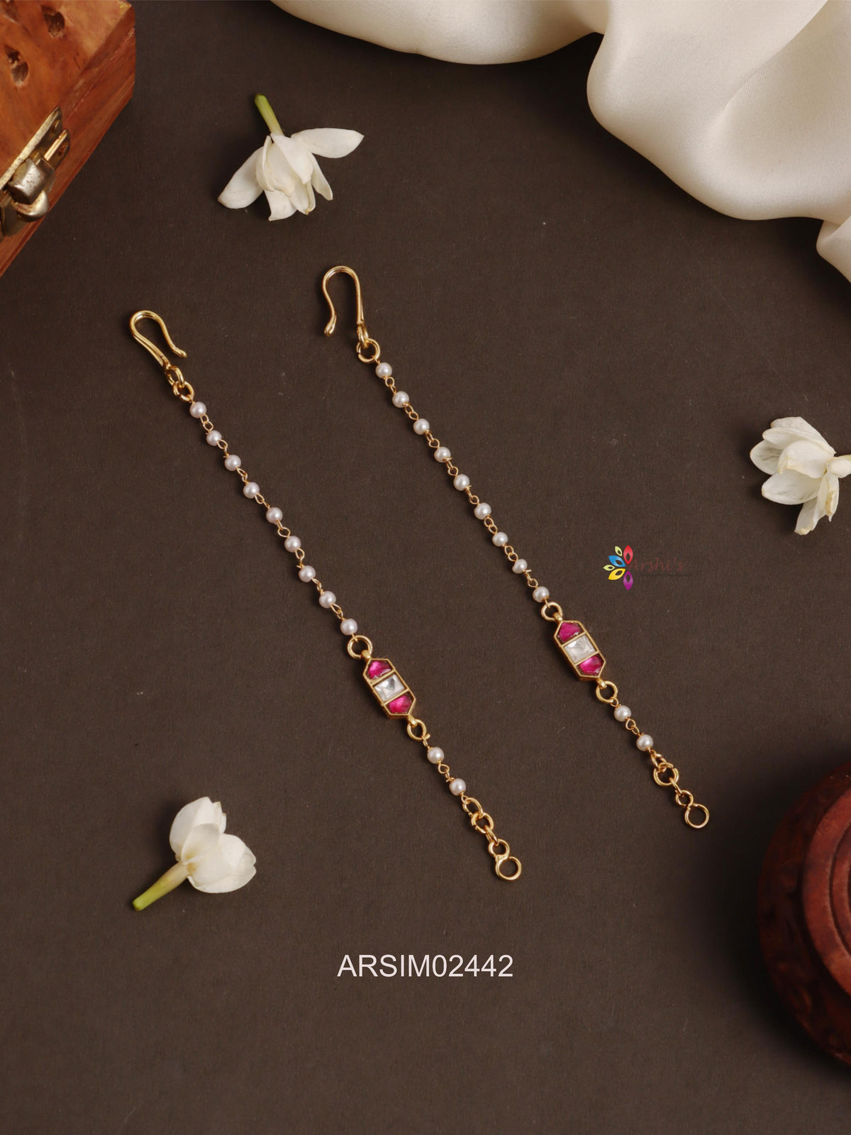 Whitestone Ear Chain Kemp and White Stone Earchains – Arshis