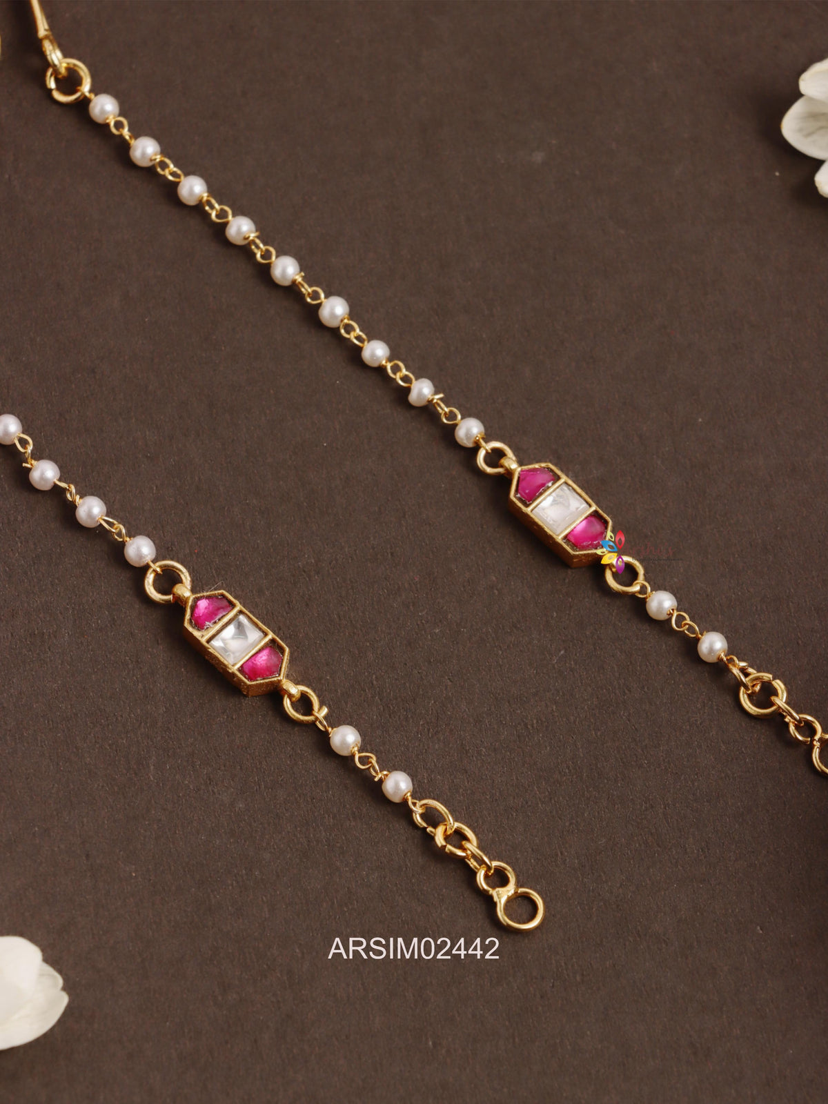 Whitestone Ear Chain Kemp and White Stone Earchains – Arshis