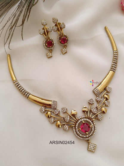 Kemp and White Stone Kante Necklace