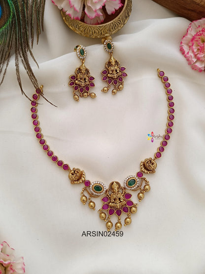 Single Line Kemp Stone with Lakshmi Pendant Necklace