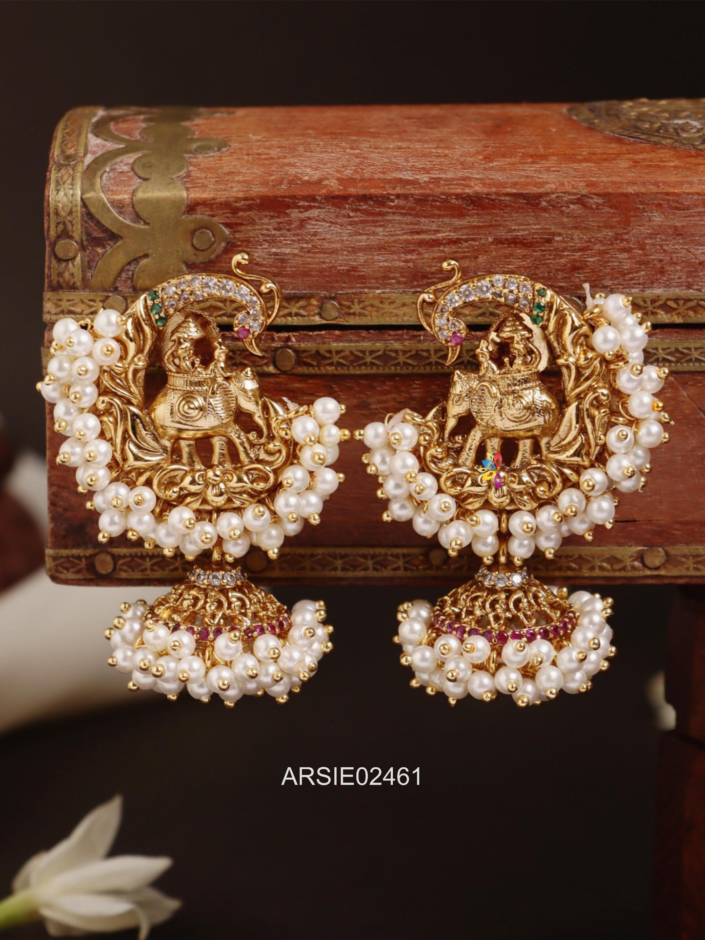 Elephant Crafted Pearl Gungroo Earrings