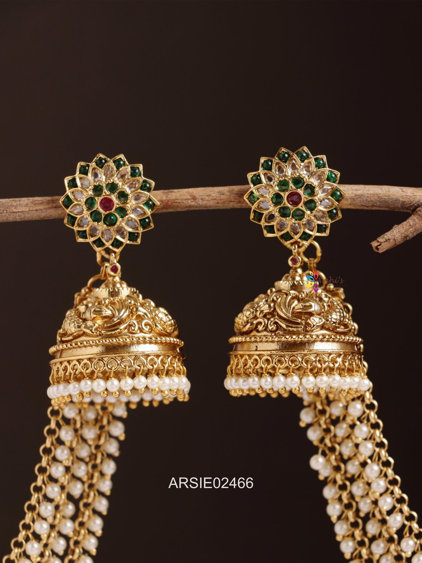 Emerald Earrings with Pearl Layer Earchains
