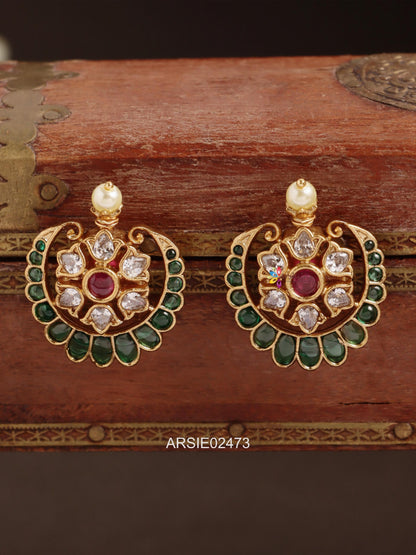 Classic Emerlad Stone Earstuds