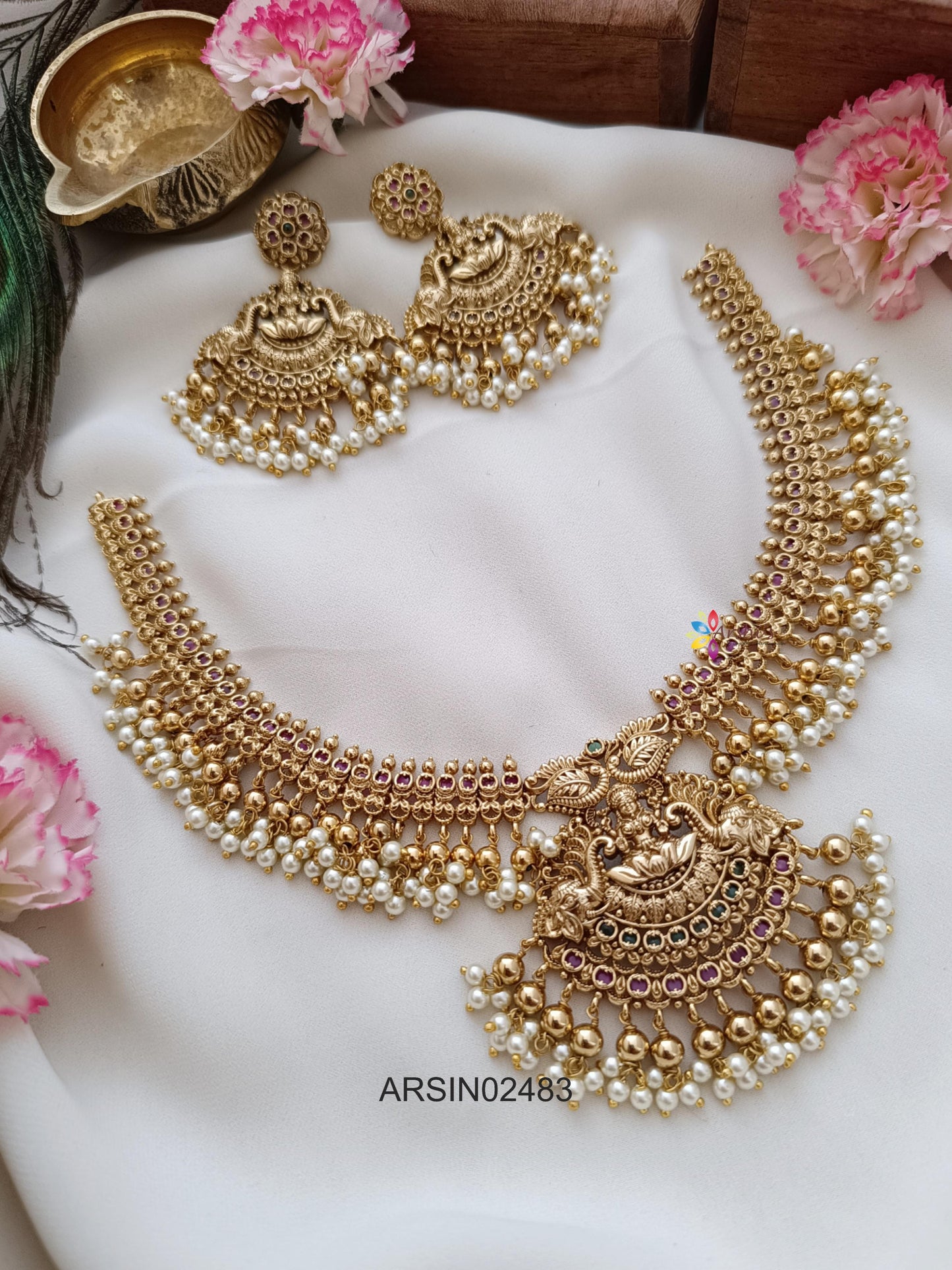 Matte Finish Lakshmi Pendant Necklace