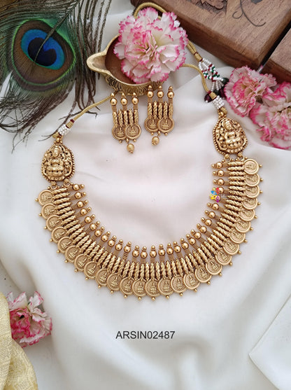 Matte Single Layer Lakshmi Coin Necklace