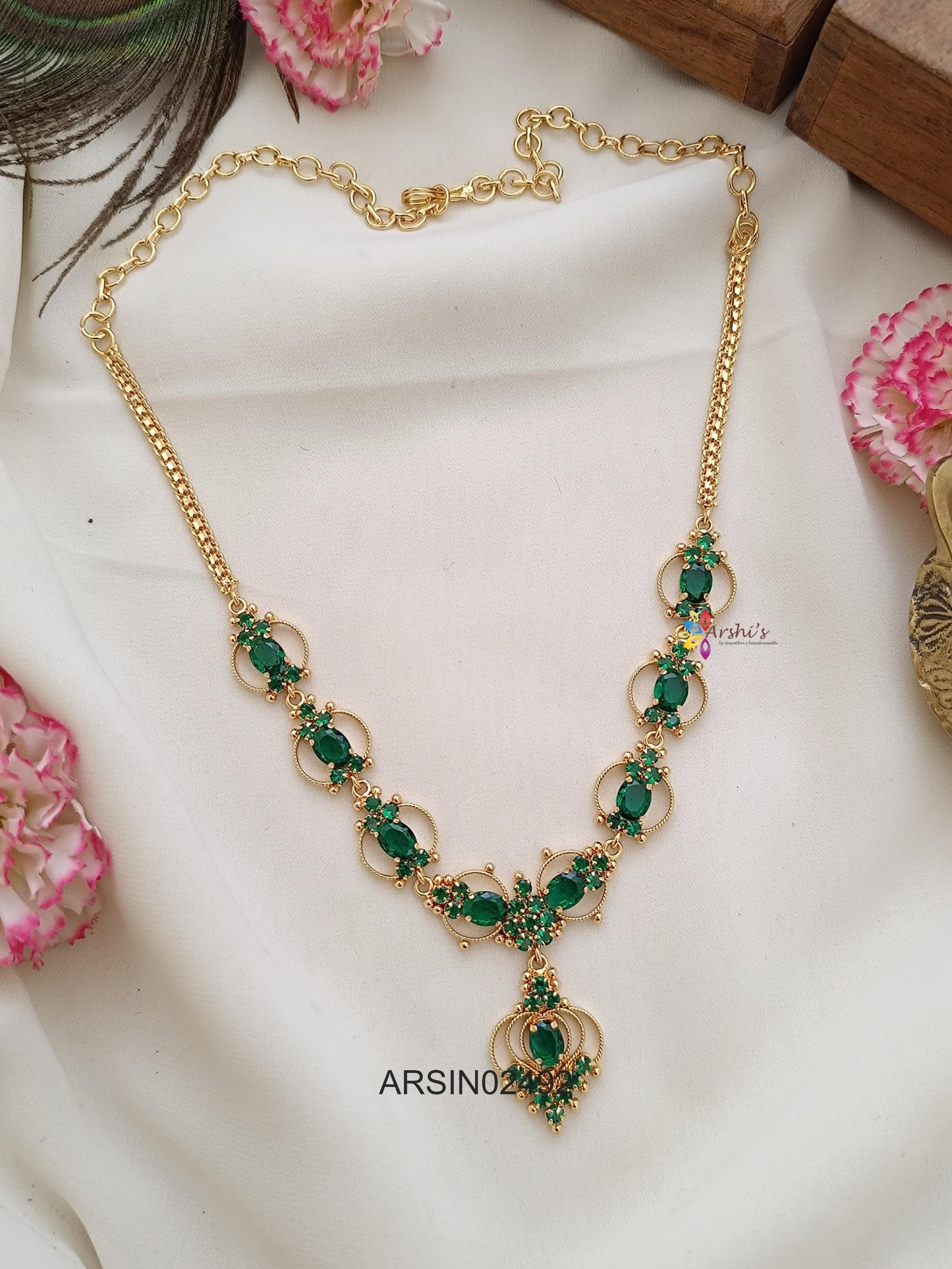 Simple Green Stone Necklace