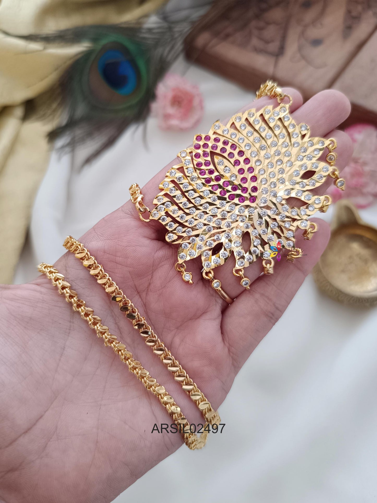 Simple Chain with Lotus Pendant Long Haram