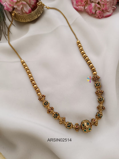 Antique Green Stone Gold Ball Necklace