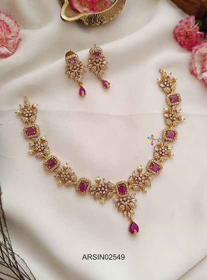 Kemp Stone Flower Design Necklace