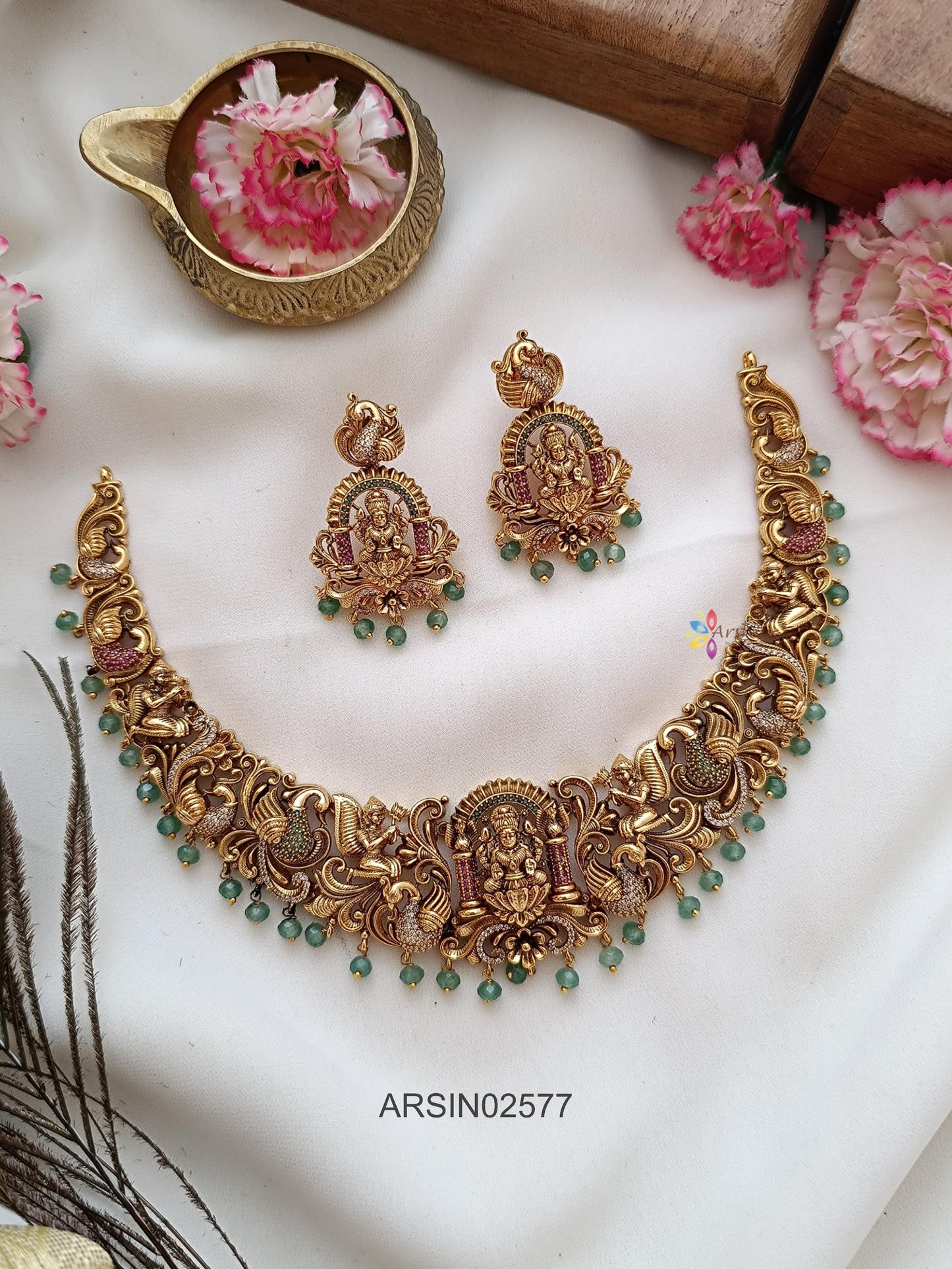 Matte Peacock and Lakshmi Necklace