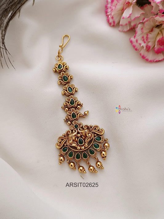 Emerald Stone Maangtikka