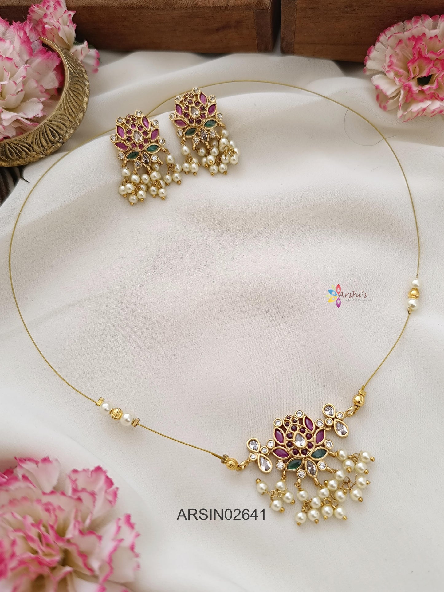 Lotus Pendant Invisible Necklace