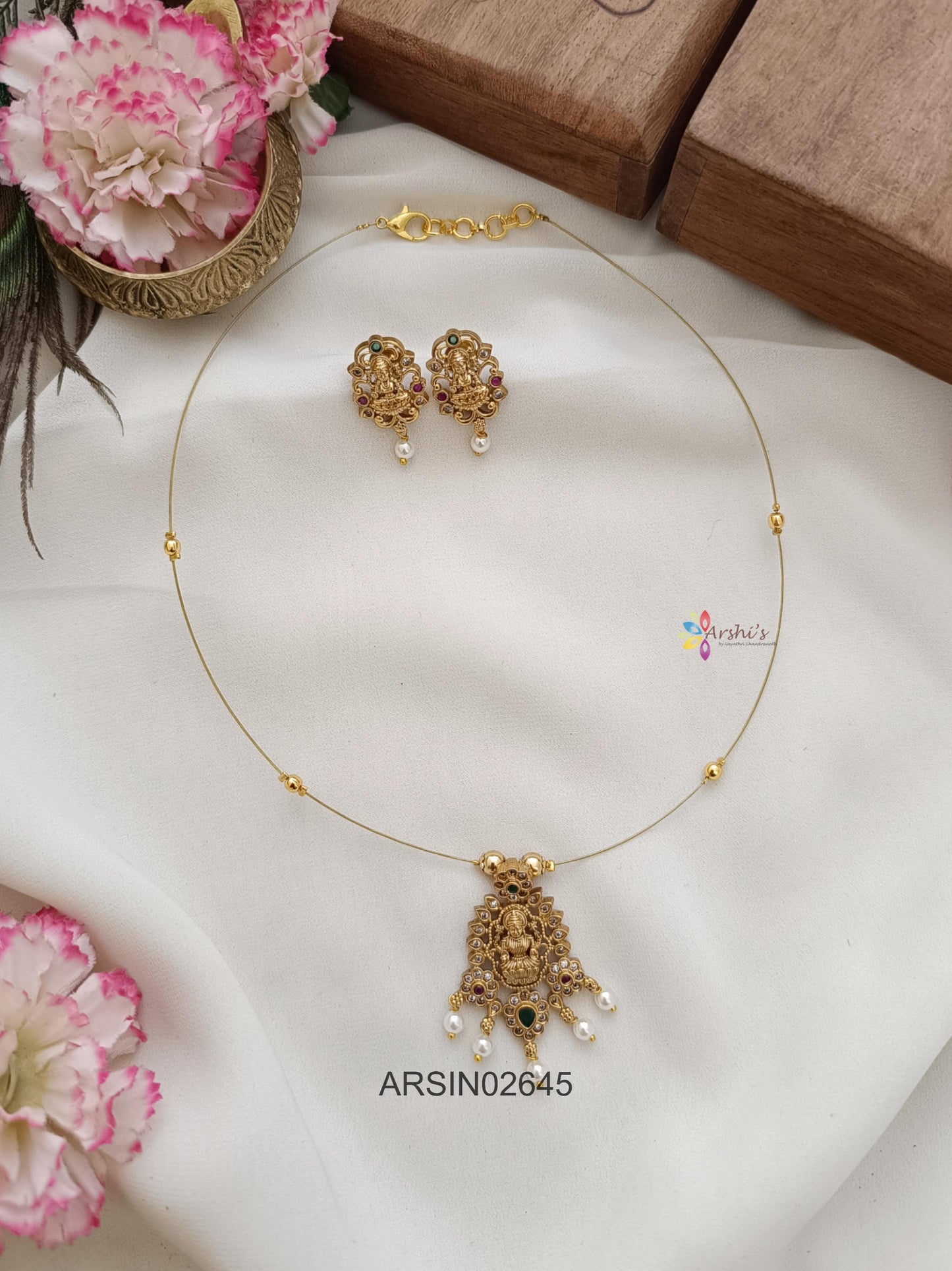 Lakshmi Pendant Invisible Necklace