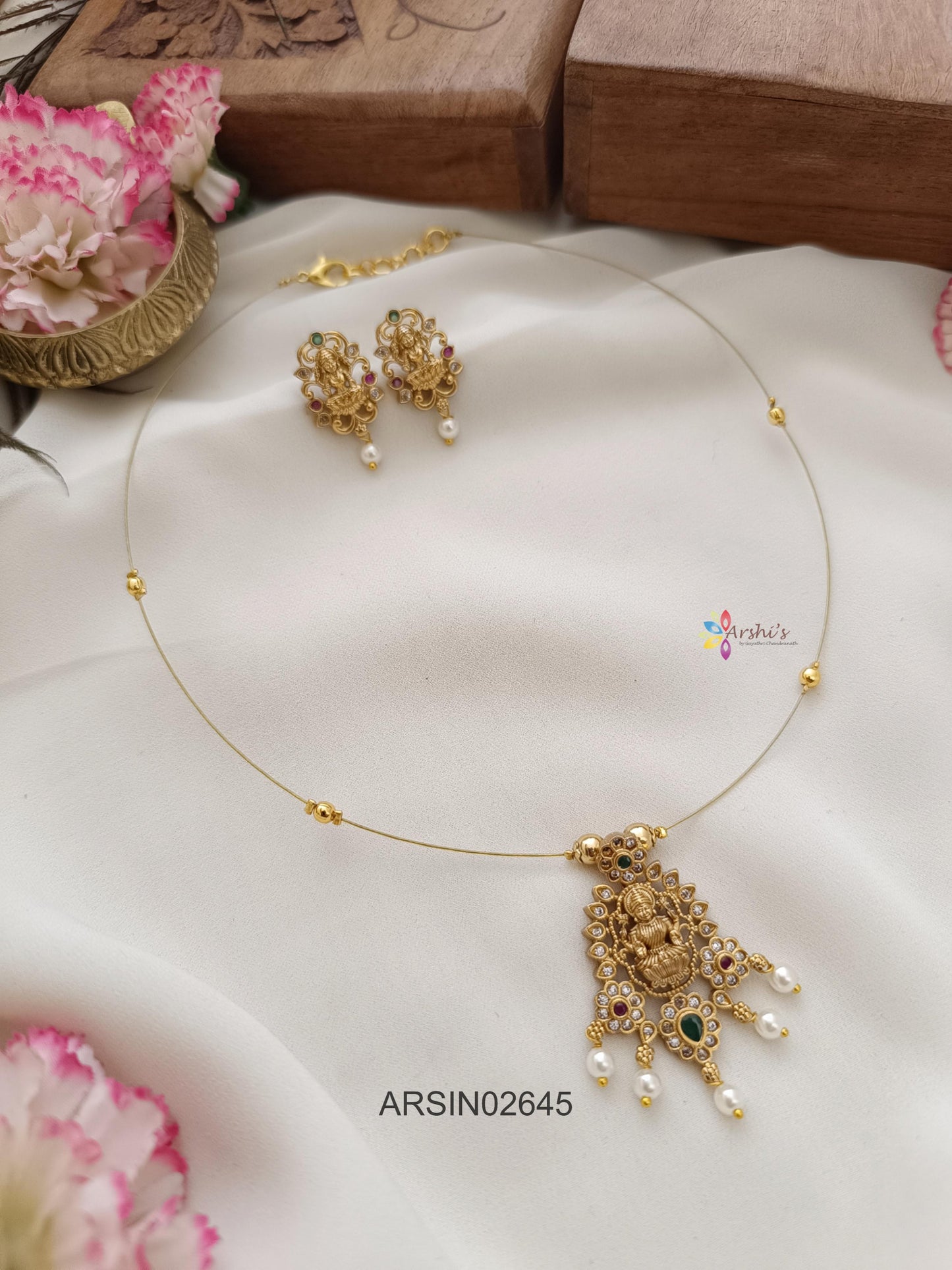 Lakshmi Pendant Invisible Necklace