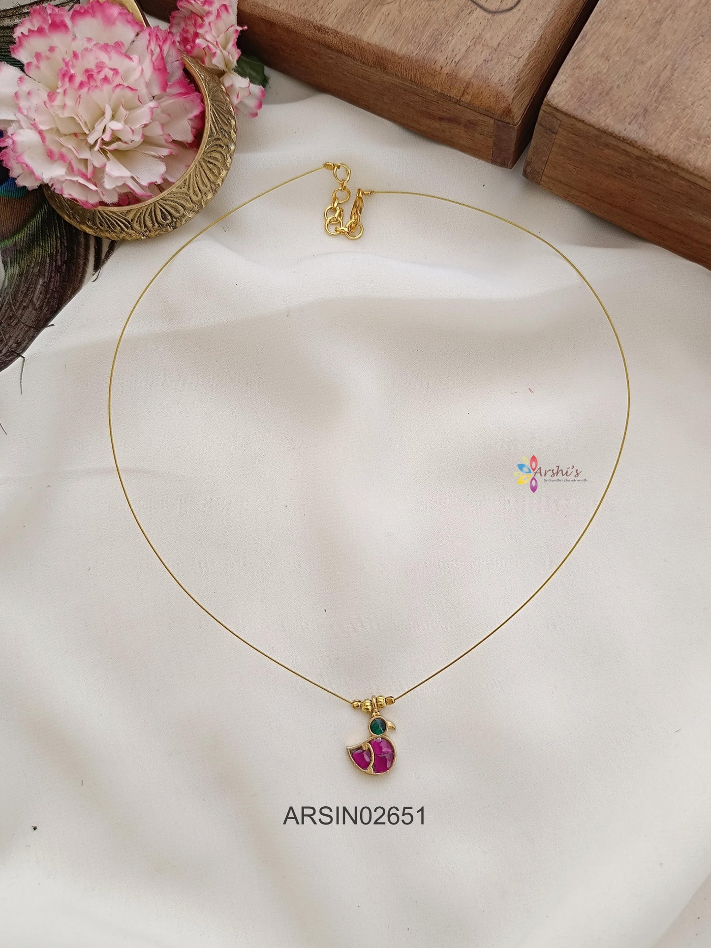 Duck Pendant Invisible Necklace