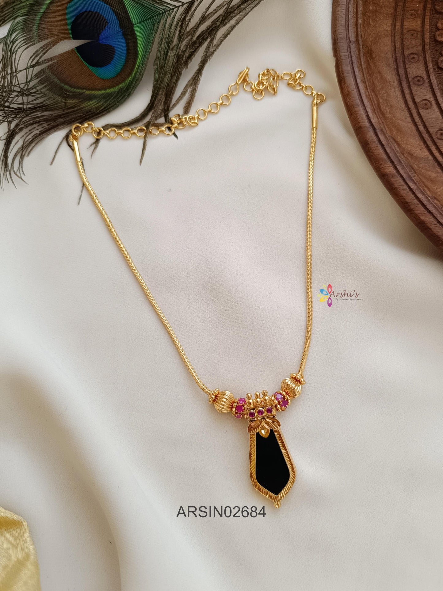 Green Stone Palakka Necklace