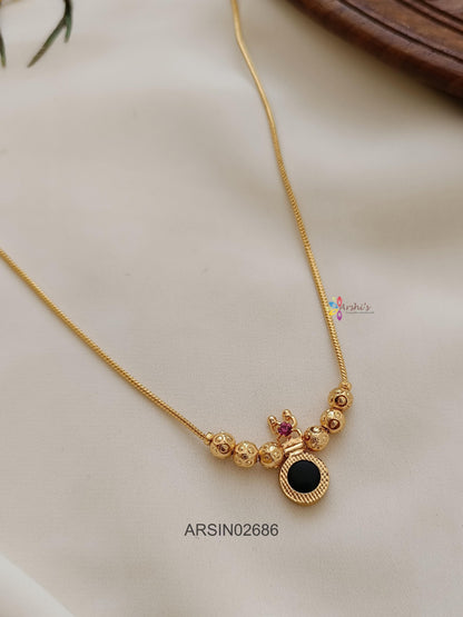 Round Green Stone Palakka Necklace