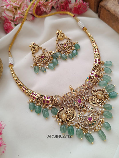 Elephant Pale Green Bead Kante Necklace