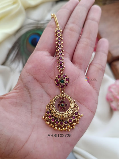 Kemp and Green Stone Maangtikka