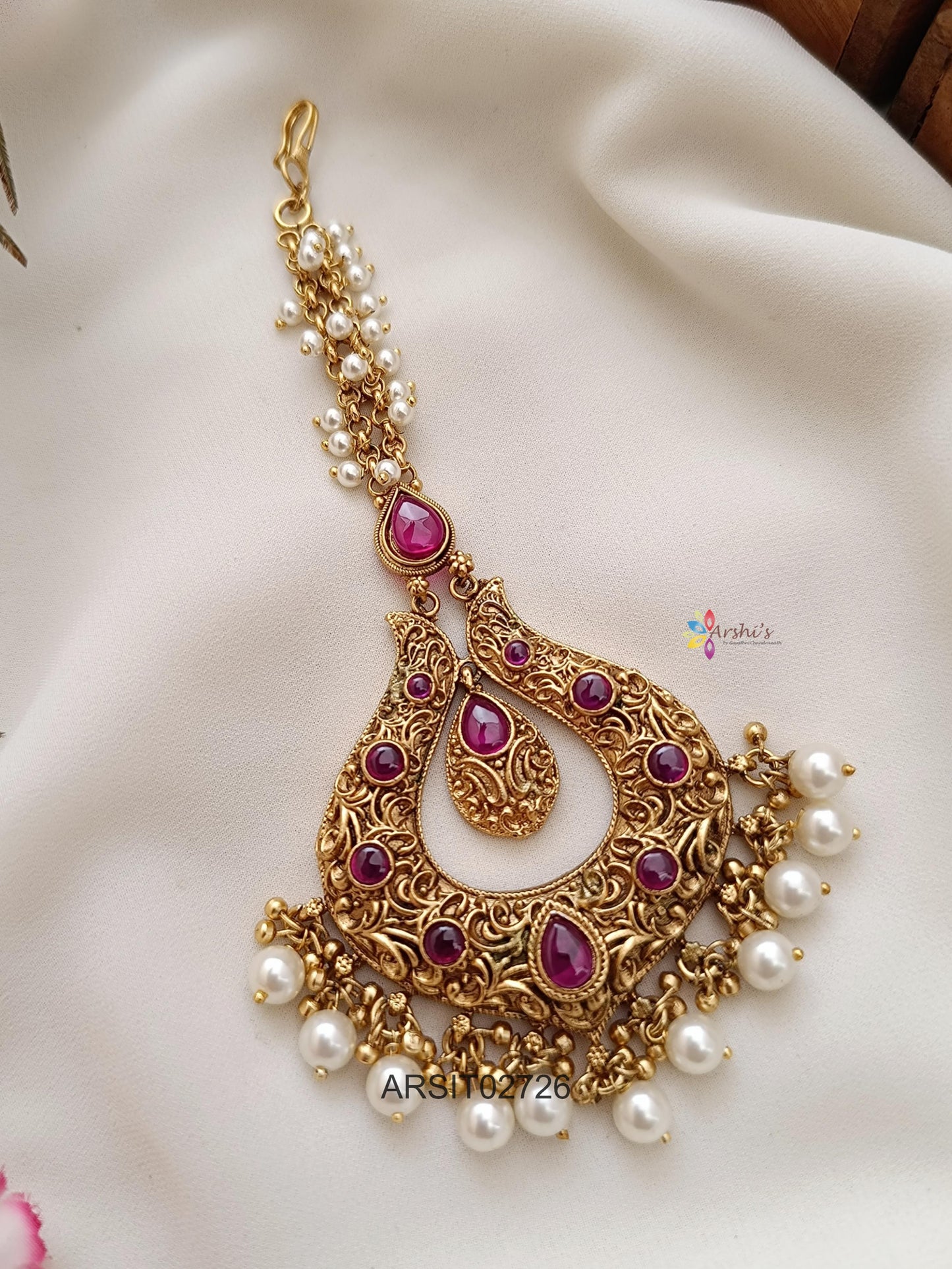 Chaandbali Design Maangtikka