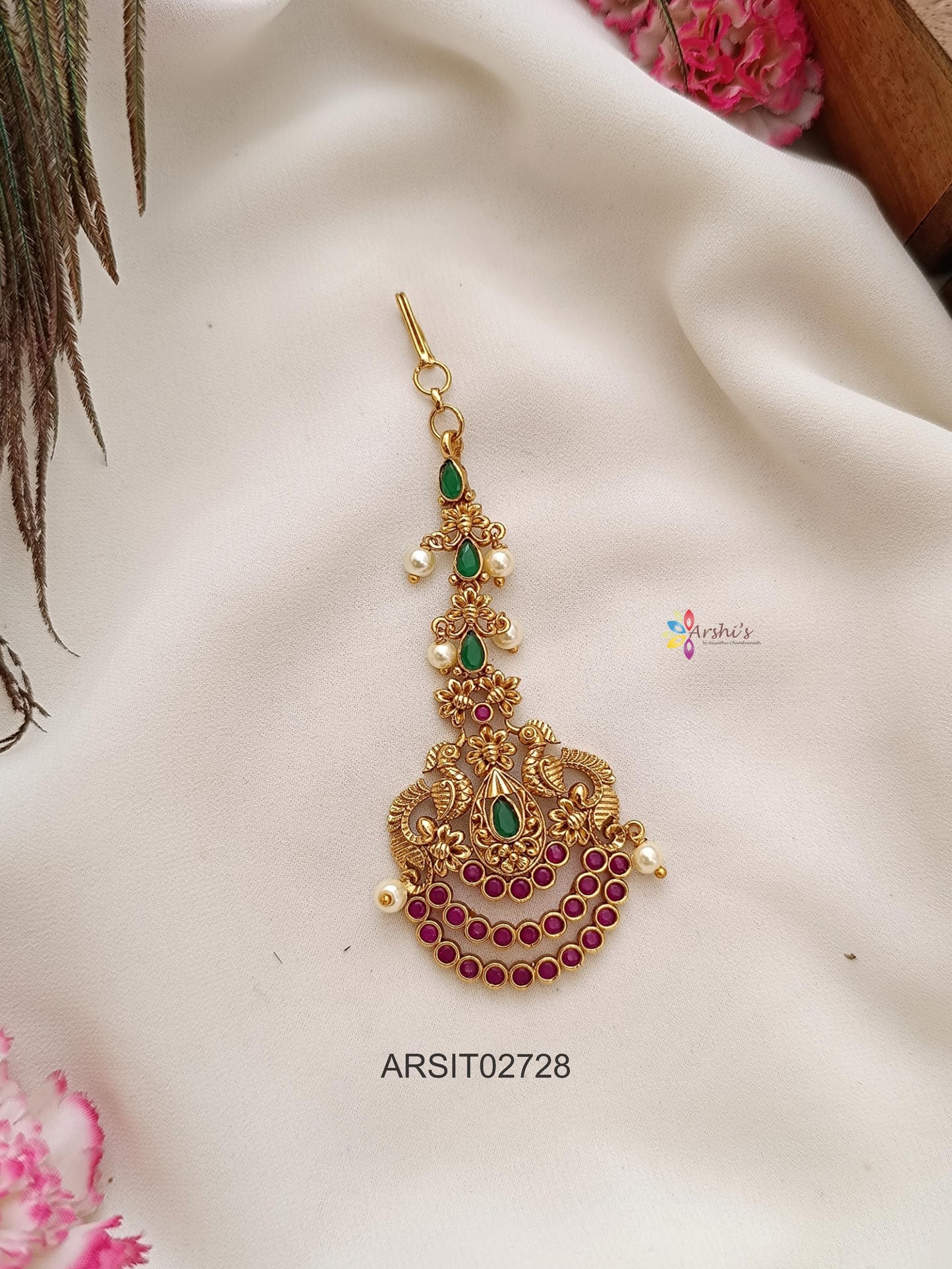 Peacock Design Maangtikka