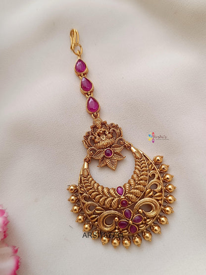 Lakshmi Chandbali Design Maangtikka