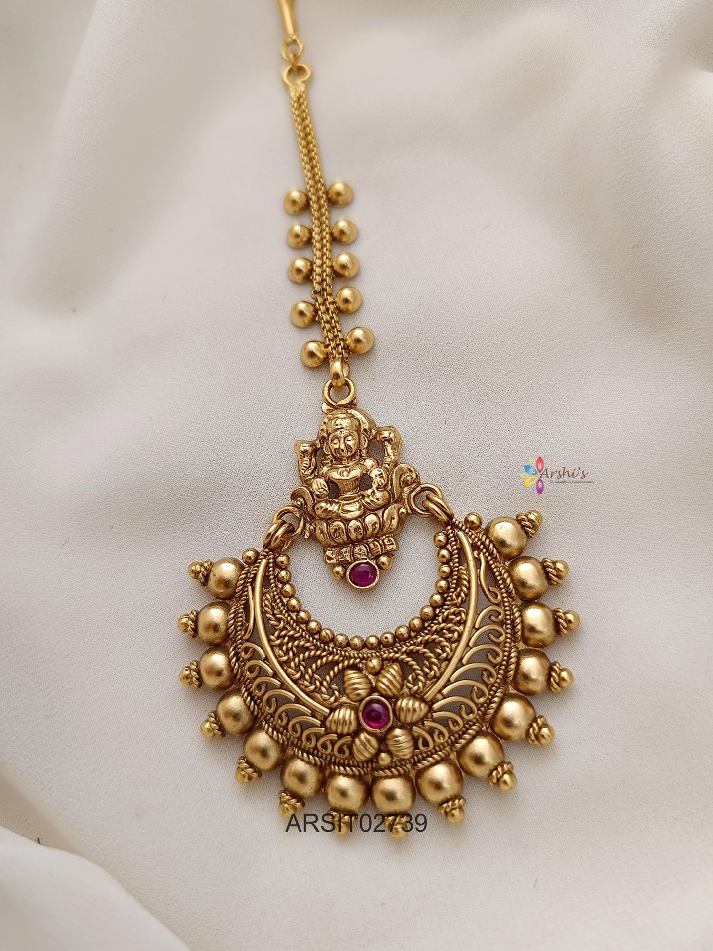 Antique Lakshmi Maangtikka