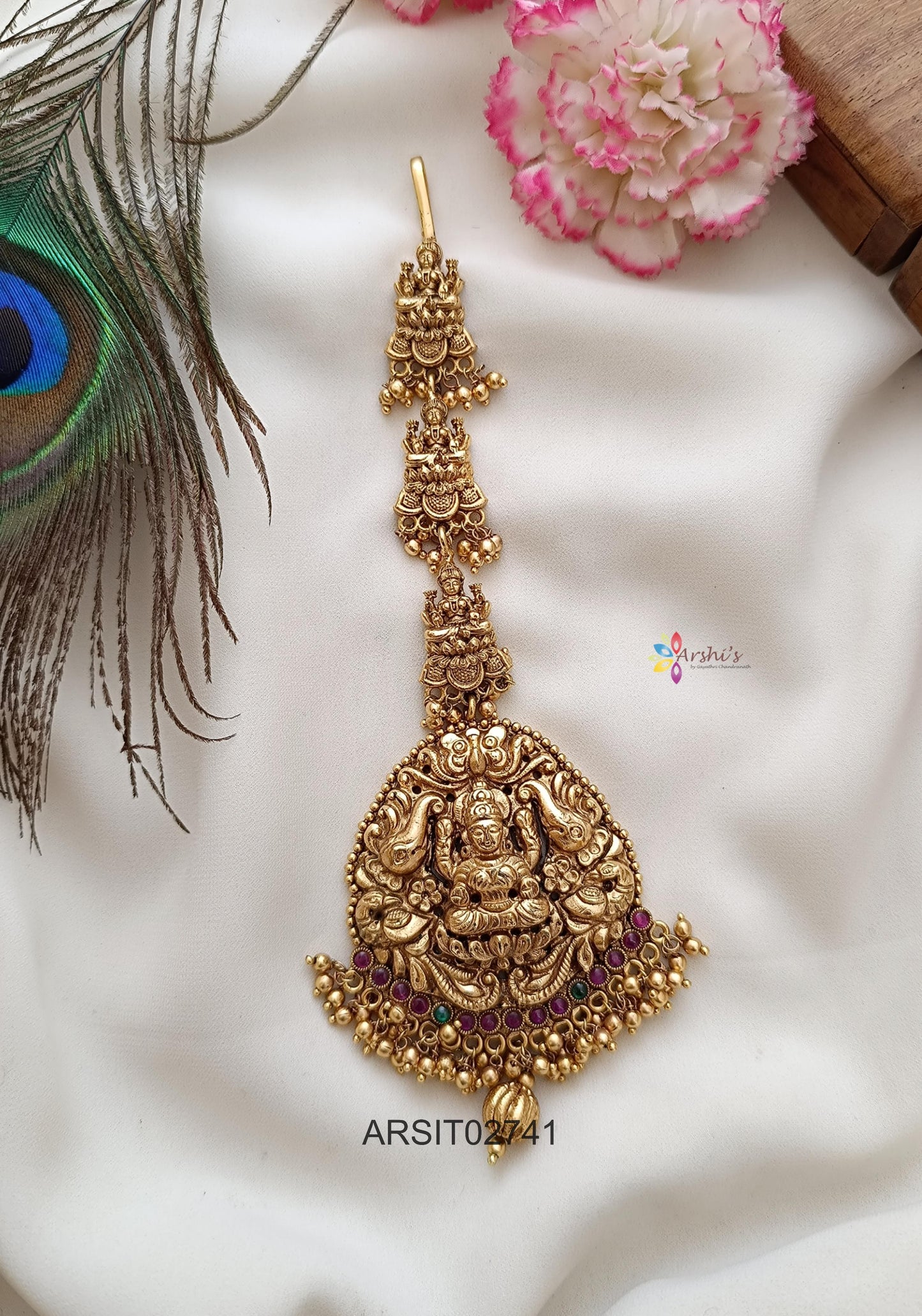 Bridal Temple Maangtikka