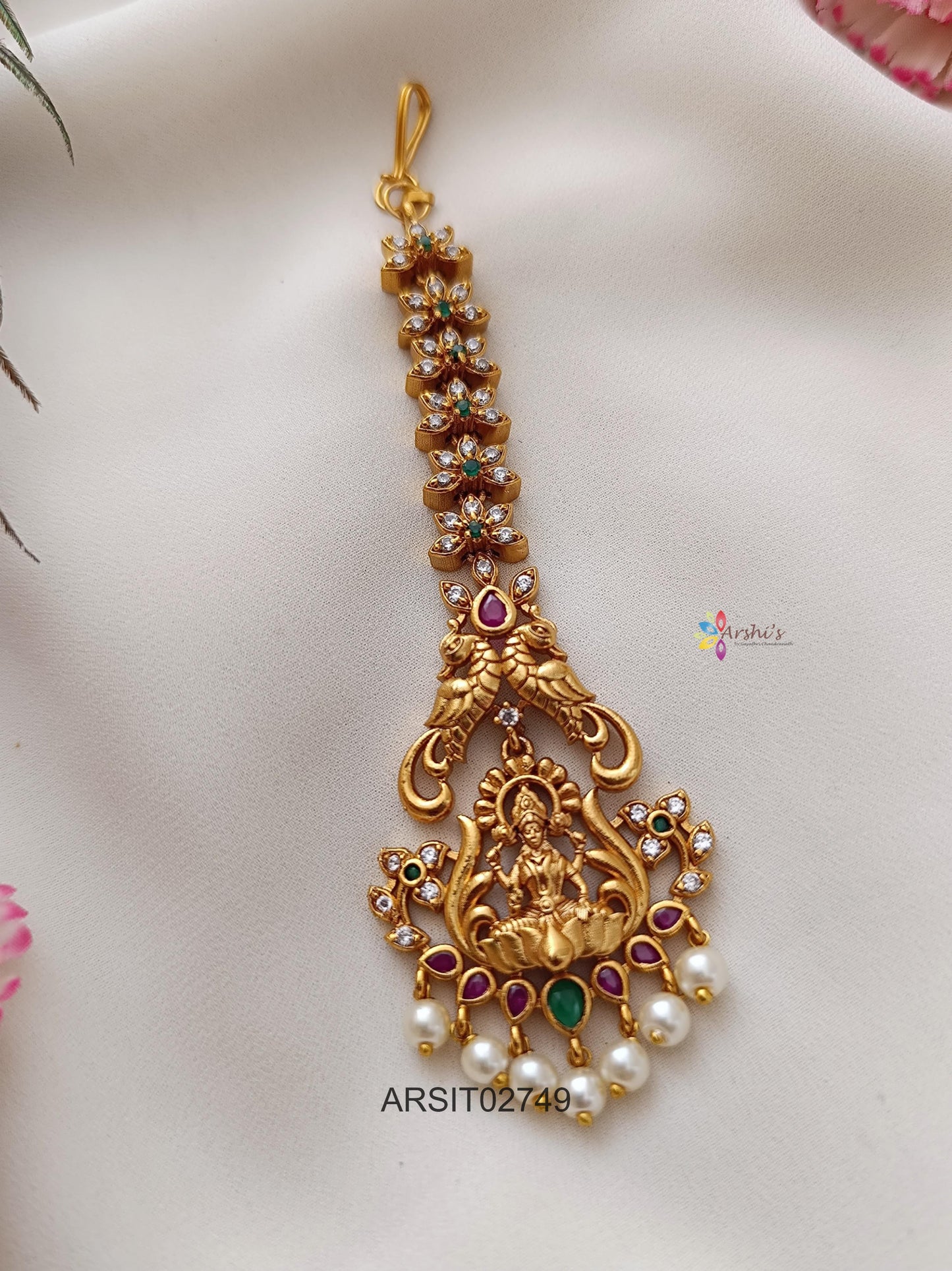 Lakshmi Peacock Maangtikak