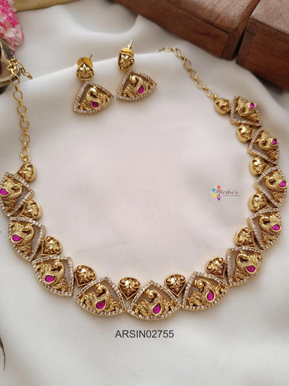 Triangle Peacock Red Stone Necklace