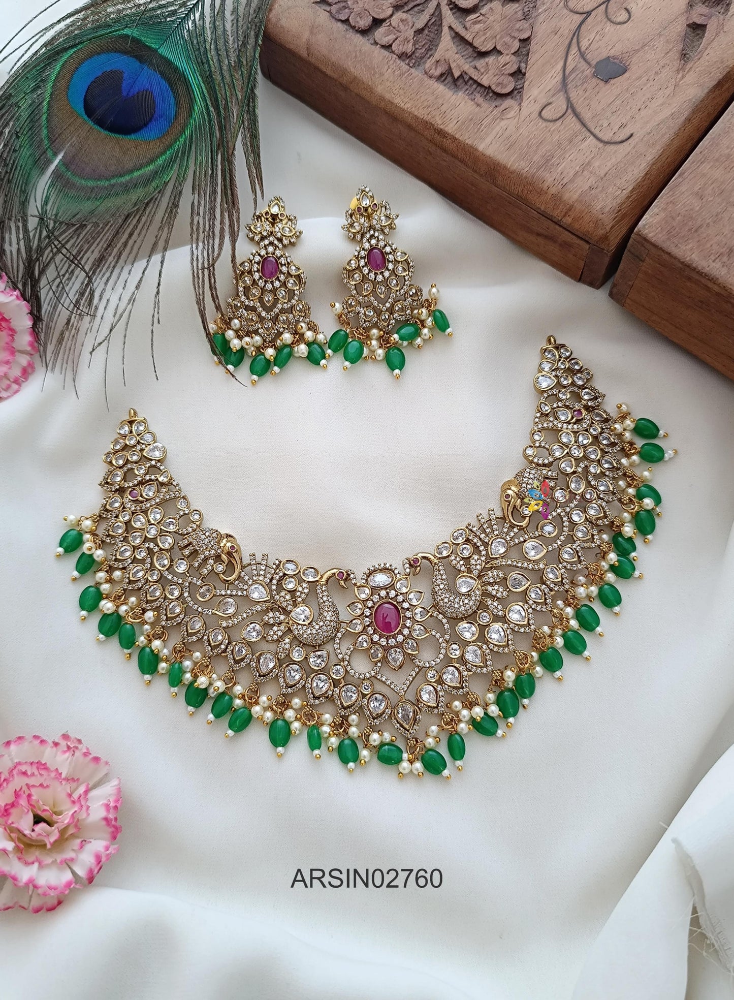 Victorian Green Bead Drop Necklace